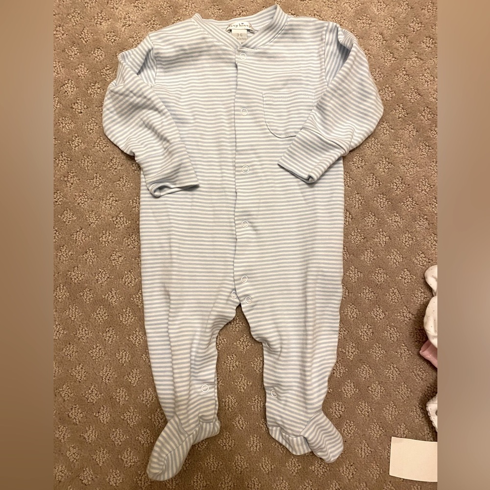 Onsie